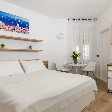 Bristol 2 Lägenhet Rijeka