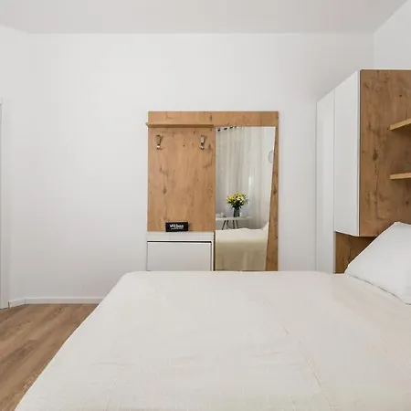 Bristol 2 Apartament