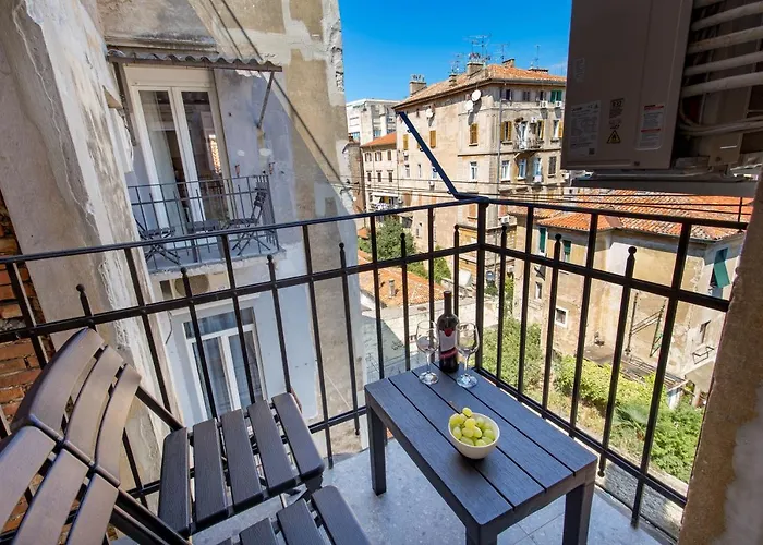 Bristol 2 Apartament Rijeka